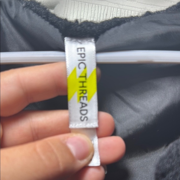 Epic Threads Girls Black Faux Fur Vest Size XS 5T/6T - Picture 6 of 8